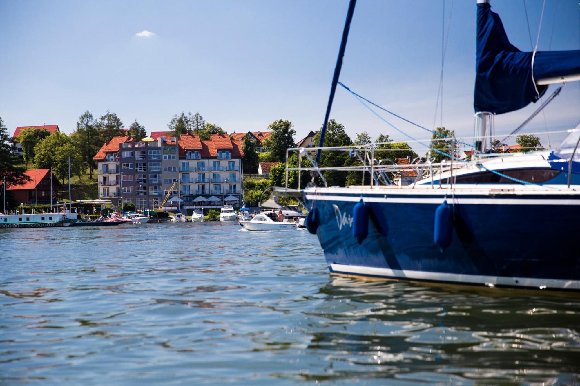 Ach Mazury Acomodação com café da manhã Mikołajki Exterior foto